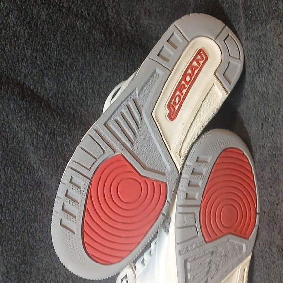 Air Jordan 3 Retro (WHITE CEMENT) Womens Size-8 ,100% Authentic! - Picture 8 of 13